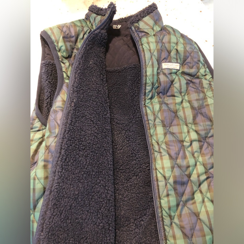 Vineyard vines vest